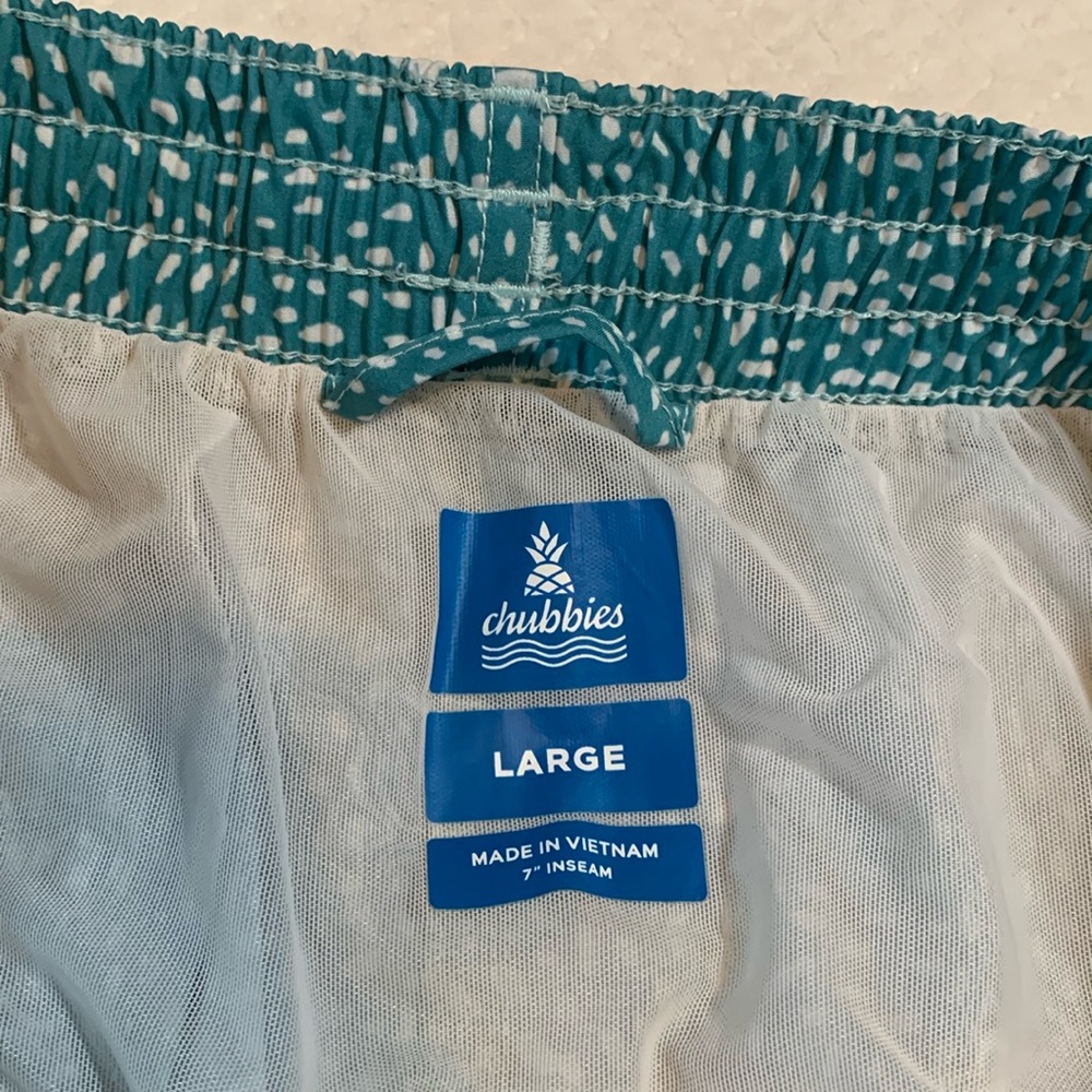 Chubbies The Whale Sharks Classic 7” Inseam Swim Trunks Board Shorts, Size L - Picture 9 of 16